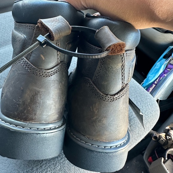 NWT MEN'S FLOORHAND WATERPROOF 6" WORK BOOT - Picture 8 of 9